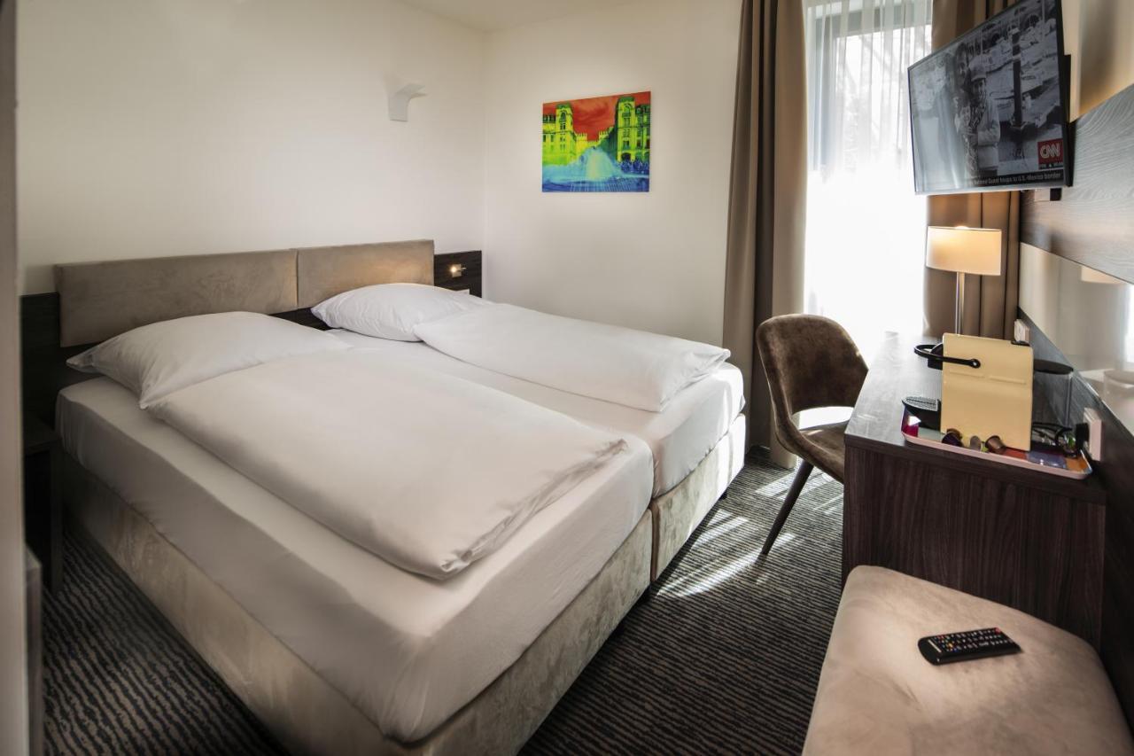 Hotel Suedstern Munchen Bagian luar foto
